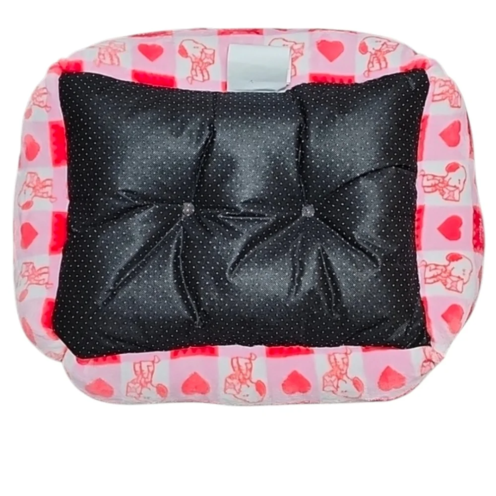 Peanuts Charlie Brown Snoopy Valentine's Day Cat Dog Pet Bed Red & Pink New